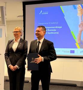 Burmistrz Mielna wybrany wiceprzewodniczącym Komitetu Rozwoju Ekonomii Społecznej